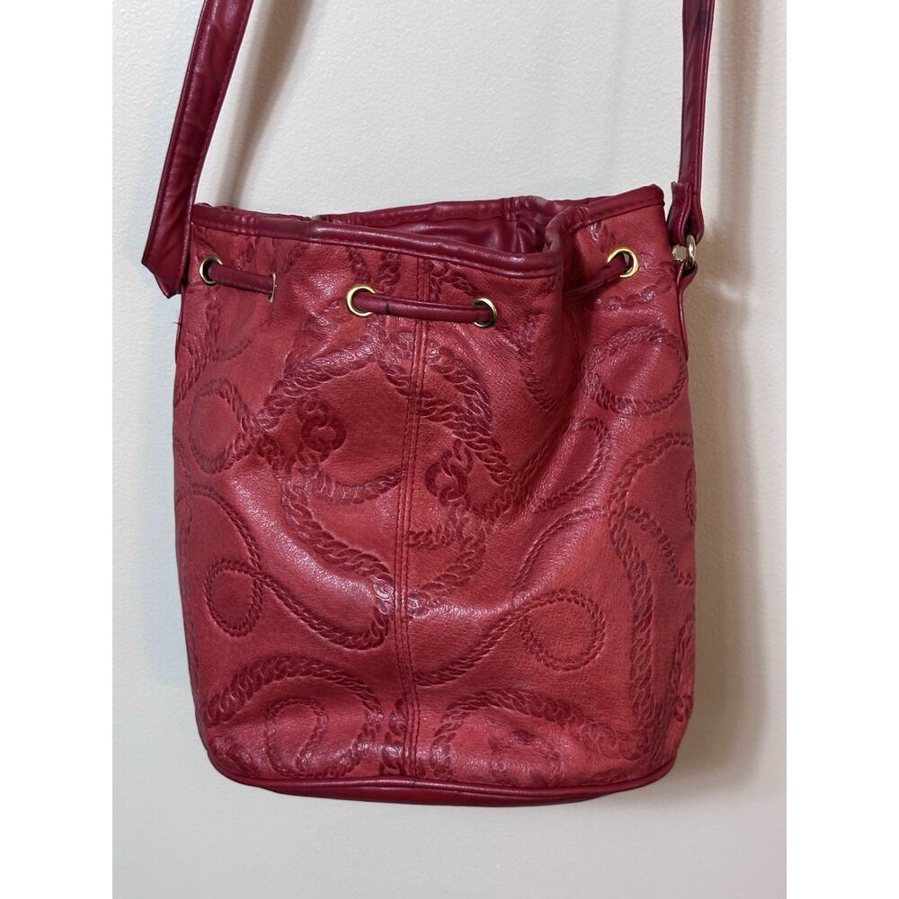 Red Leather Embossed Bucket Bag Crossbody Drawstring Purse Boho Western Festival - Picture 6 of 15